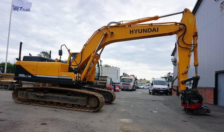 Гусеничный экскаватор Hyundai R 260 LC-9A: фото 1