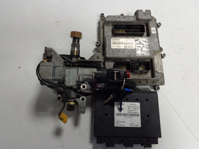 Bosch ECU complete set with PTM and ignition with key - Блок управления для Грузовиков: фото 1 Bosch ECU complete set with PTM and ignition with key - Блок управления для Грузовиков: фото 1
