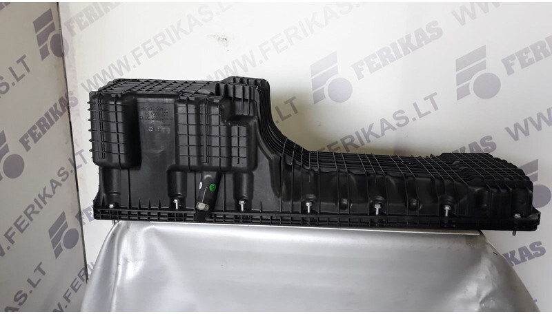 Mercedes-Benz OEM oil pan - Картер для Грузовиков: фото 4 Mercedes-Benz OEM oil pan - Картер для Грузовиков: фото 4