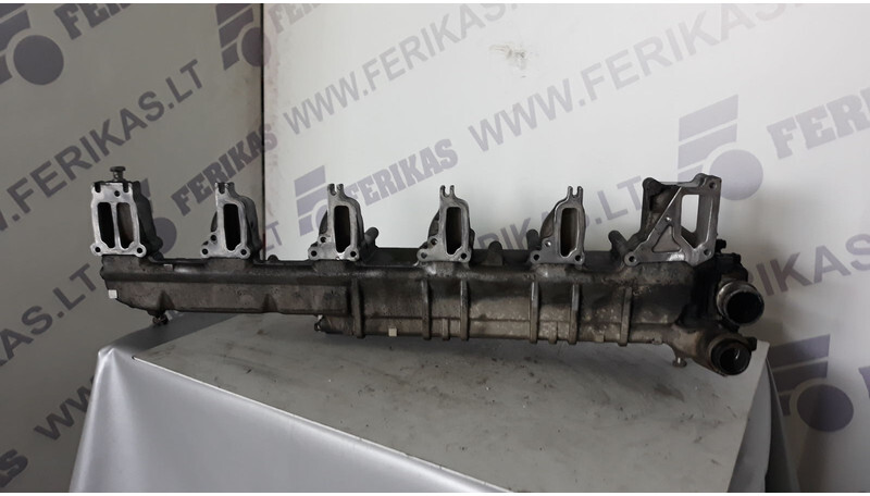 Mercedes-Benz exhaust gas cooler - Двигатель и запчасти для Грузовиков: фото 1 Mercedes-Benz exhaust gas cooler - Двигатель и запчасти для Грузовиков: фото 1