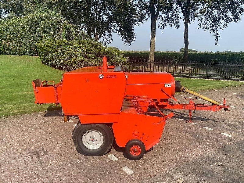 Deutz-fahr HD 400 - Пресс-подборщик тюковый: фото 1 Deutz-fahr HD 400 - Пресс-подборщик тюковый: фото 1