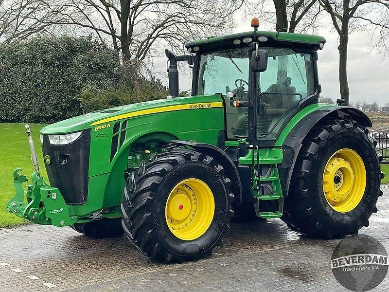 John Deere 8310R - Трактор: фото 1 John Deere 8310R - Трактор: фото 1