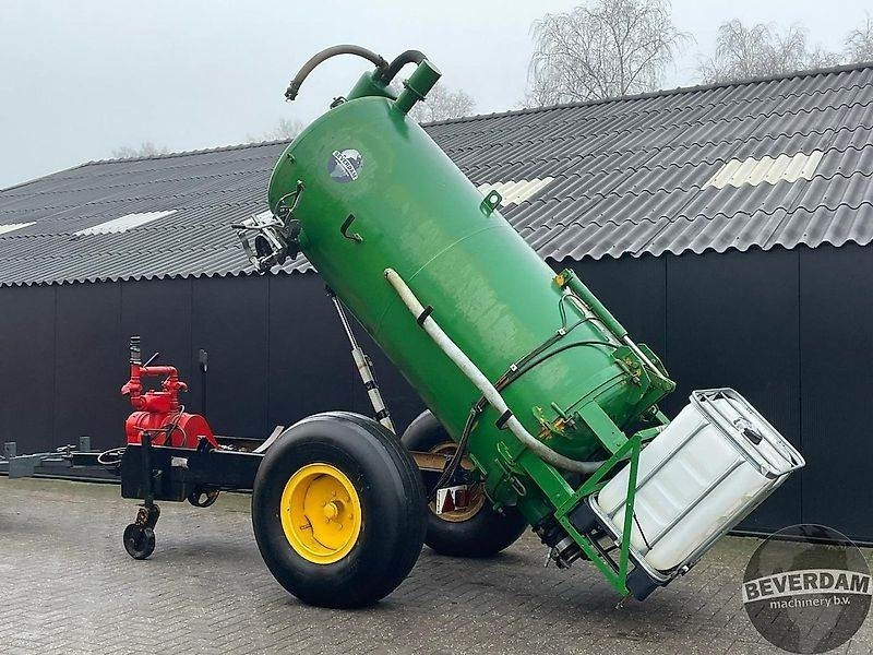Veenhuis 3200 Kippende tank - Цистерна для жидкого навоза: фото 1 Veenhuis 3200 Kippende tank - Цистерна для жидкого навоза: фото 1