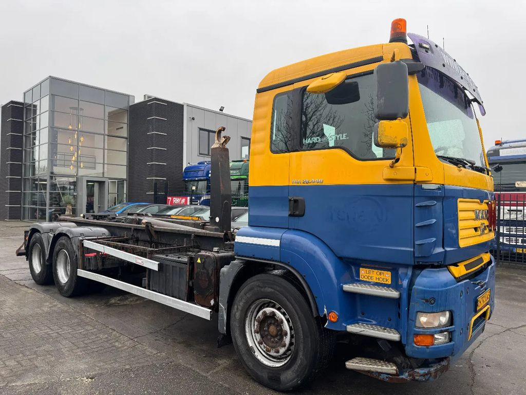 MAN TGA 28.440 6X2 - EURO 4 + VDL HOOK + LIFT AXLE  в лизинг MAN TGA 28.440 6X2 - EURO 4 + VDL HOOK + LIFT AXLE: фото 9