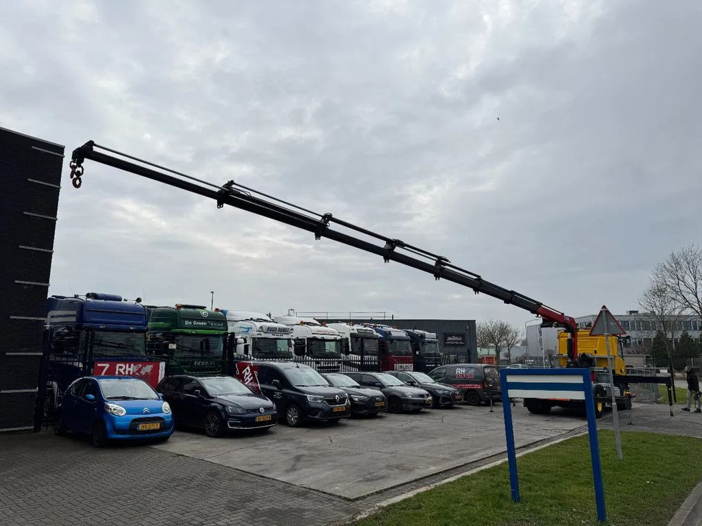 Mercedes-Benz Actros 1845 4X2 - EURO 6 + HMF 2820 + REMOTE + O - Автоманипулятор, Тягач: фото 3 Mercedes-Benz Actros 1845 4X2 - EURO 6 + HMF 2820 + REMOTE + O - Автоманипулятор, Тягач: фото 3
