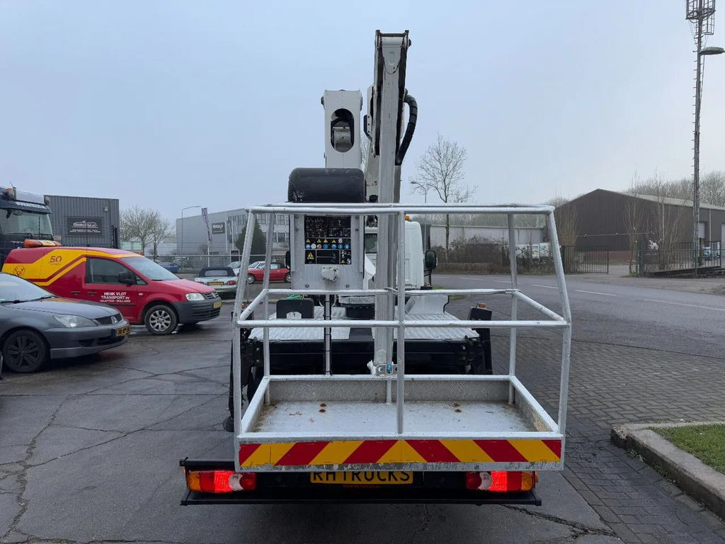 Nissan CABSTAR 35.12 + ISOLI 21 METER AERIAL PLATFORM  в лизинг Nissan CABSTAR 35.12 + ISOLI 21 METER AERIAL PLATFORM: фото 12
