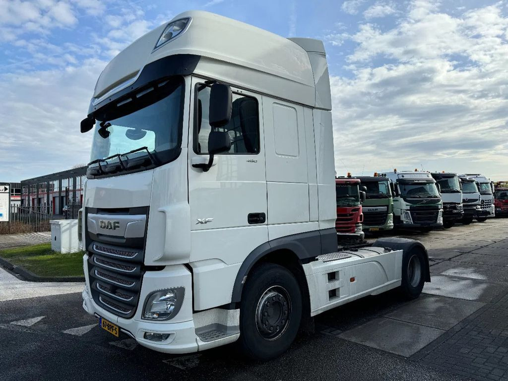 DAF XF 480 4X2 EURO 6 SKIRTS FRIDGE LED WHITE - Тягач: фото 1 DAF XF 480 4X2 EURO 6 SKIRTS FRIDGE LED WHITE - Тягач: фото 1