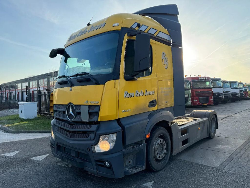 Mercedes-Benz Actros 1840 4X2 EURO 6 SLEEPER CAB - Тягач: фото 1 Mercedes-Benz Actros 1840 4X2 EURO 6 SLEEPER CAB - Тягач: фото 1