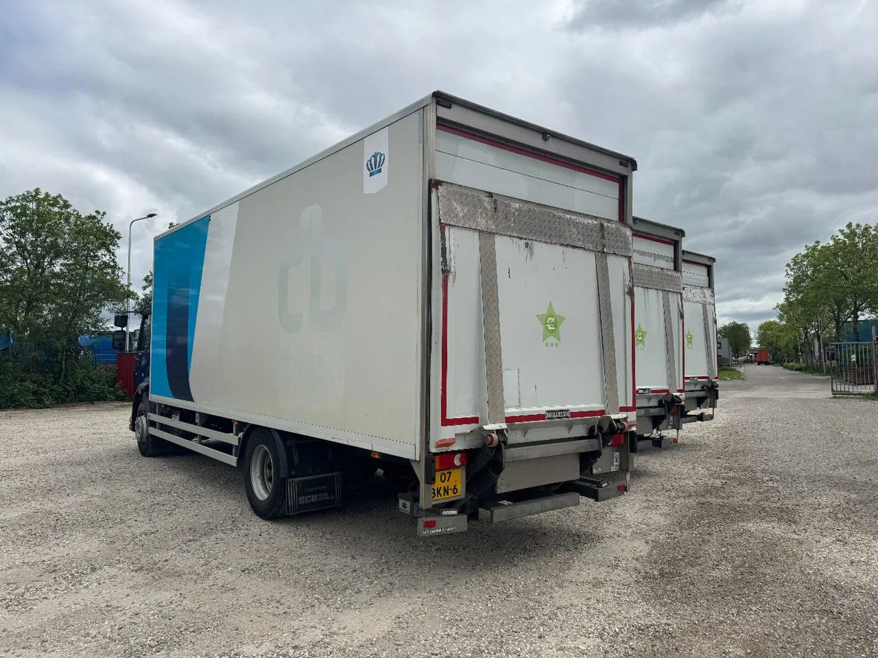 Volvo FL 250 4X2 EURO 6 CARGO LOCK + DHOLLANDIA LIFT T - Грузовик с закрытым кузовом: фото 2 Volvo FL 250 4X2 EURO 6 CARGO LOCK + DHOLLANDIA LIFT T - Грузовик с закрытым кузовом: фото 2
