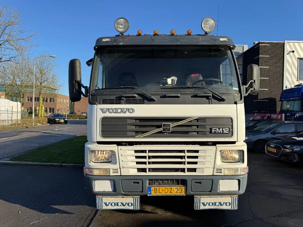 Volvo FM 12.340 6X2 - EURO 3 + PALFINGER PK15002 + LIF - Грузовик бортовой/ Платформа, Автоманипулятор: фото 2 Volvo FM 12.340 6X2 - EURO 3 + PALFINGER PK15002 + LIF - Грузовик бортовой/ Платформа, Автоманипулятор: фото 2