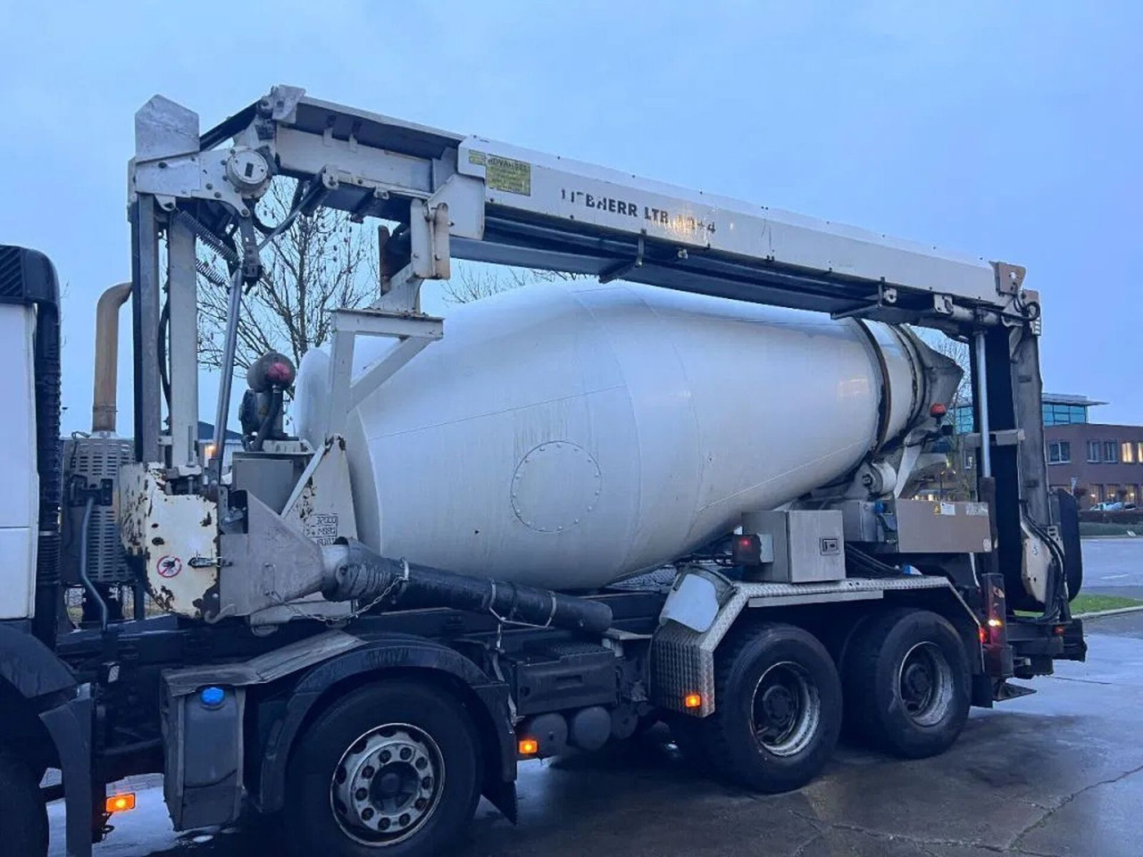 Volvo FM 410 8X4 - 3 UNITS! + MIXER 9m3 + LIEBHERR CON Volvo FM 410 8X4 - 3 UNITS! + MIXER 9m3 + LIEBHERR CON в лизинг Volvo FM 410 8X4 - 3 UNITS! + MIXER 9m3 + LIEBHERR CON Volvo FM 410 8X4 - 3 UNITS! + MIXER 9m3 + LIEBHERR CON: фото 7