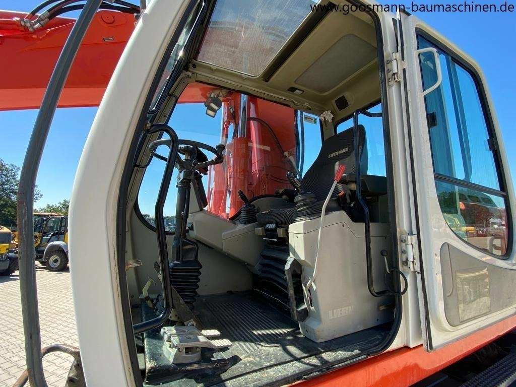 Liebherr A 900 C - Колёсный экскаватор: фото 4 Liebherr A 900 C - Колёсный экскаватор: фото 4