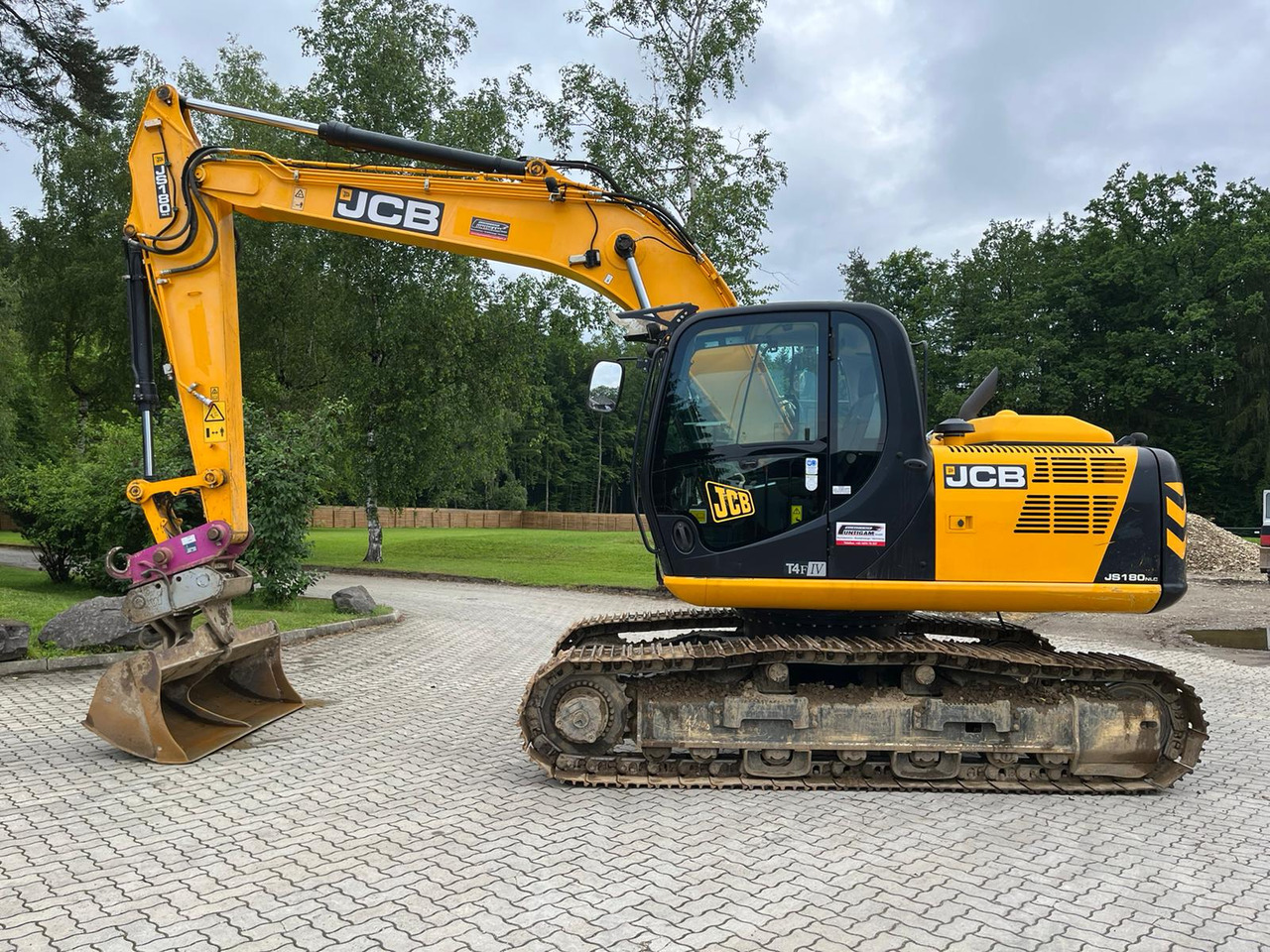 JCB JS 180 NLCT4F - Гусеничный экскаватор: фото 1
