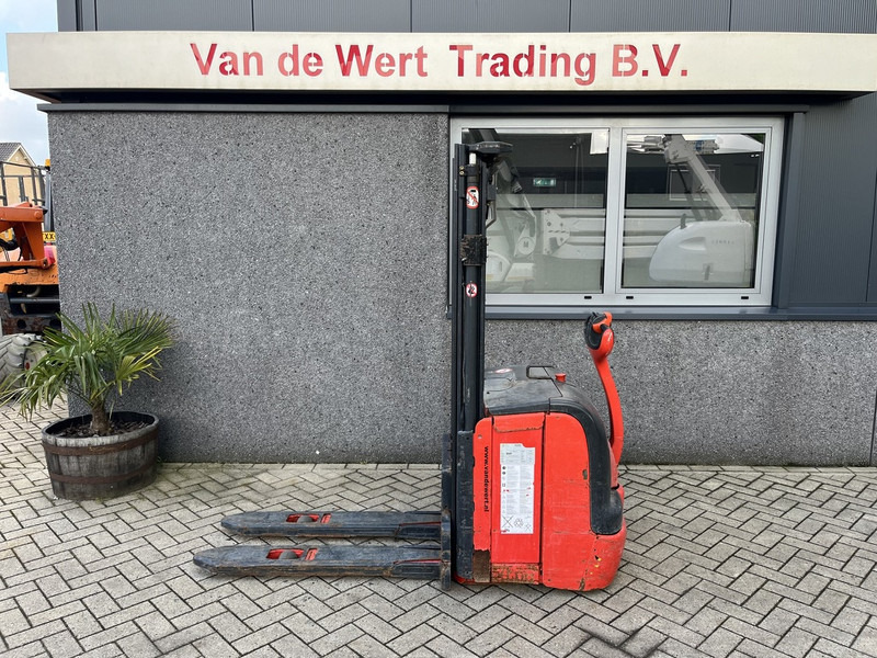 Linde stapelaar heftruck LINDE L14 duplo300cm 188uur 2014 - Штабелер: фото 1 Linde stapelaar heftruck LINDE L14 duplo300cm 188uur 2014 - Штабелер: фото 1