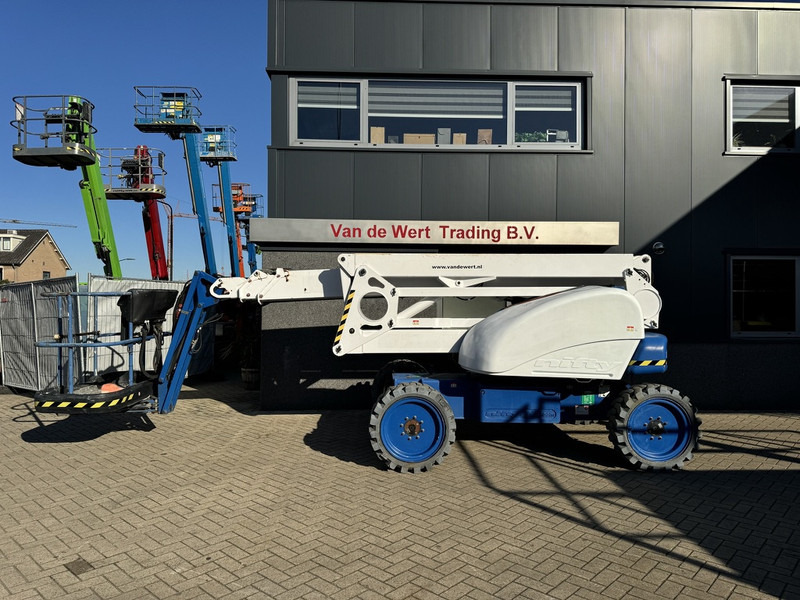 Коленчатый подъемник Niftylift HR21D 4x4 ARTICULATED / KNIKARMHOOGWERKER DIESEL BOOM WORK LIFT 20.8M WERKHOOGTE 2010: фото 1 Коленчатый подъемник Niftylift HR21D 4x4 ARTICULATED / KNIKARMHOOGWERKER DIESEL BOOM WORK LIFT 20.8M WERKHOOGTE 2010: фото 1