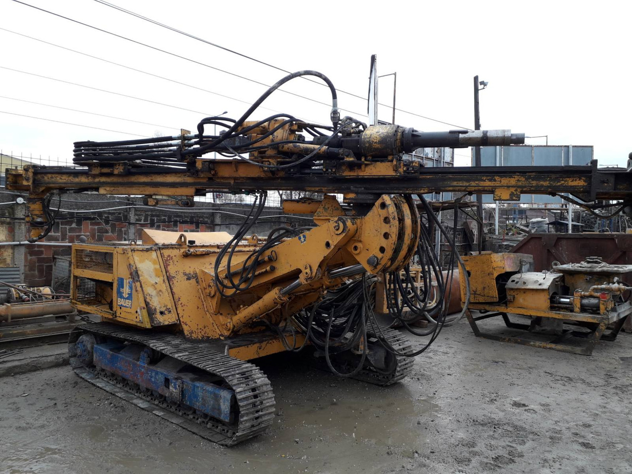 Bauer UBW 06 - Буровая машина: фото 1 Bauer UBW 06 - Буровая машина: фото 1