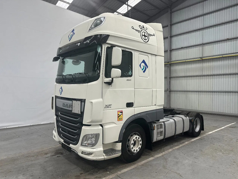 DAF XF 106.460 Superspacecab - Тягач: фото 1 DAF XF 106.460 Superspacecab - Тягач: фото 1