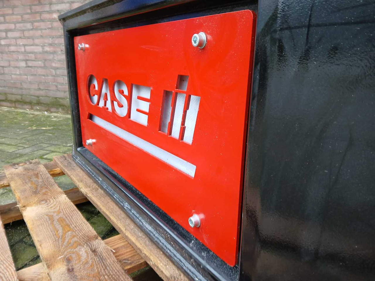 Case IH - Фронтальный погрузчик для трактора: фото 2 Case IH - Фронтальный погрузчик для трактора: фото 2