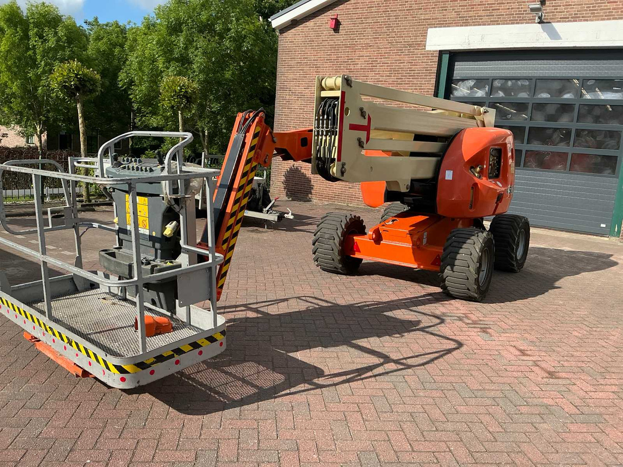 JLG 450AJ series II - Подъёмник: фото 2 JLG 450AJ series II - Подъёмник: фото 2