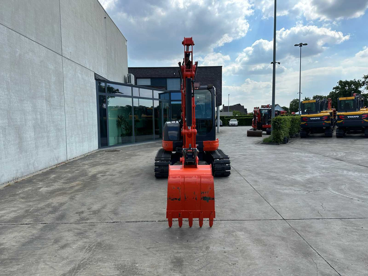 Kubota KX155-3 - Гусеничный экскаватор: фото 2 Kubota KX155-3 - Гусеничный экскаватор: фото 2