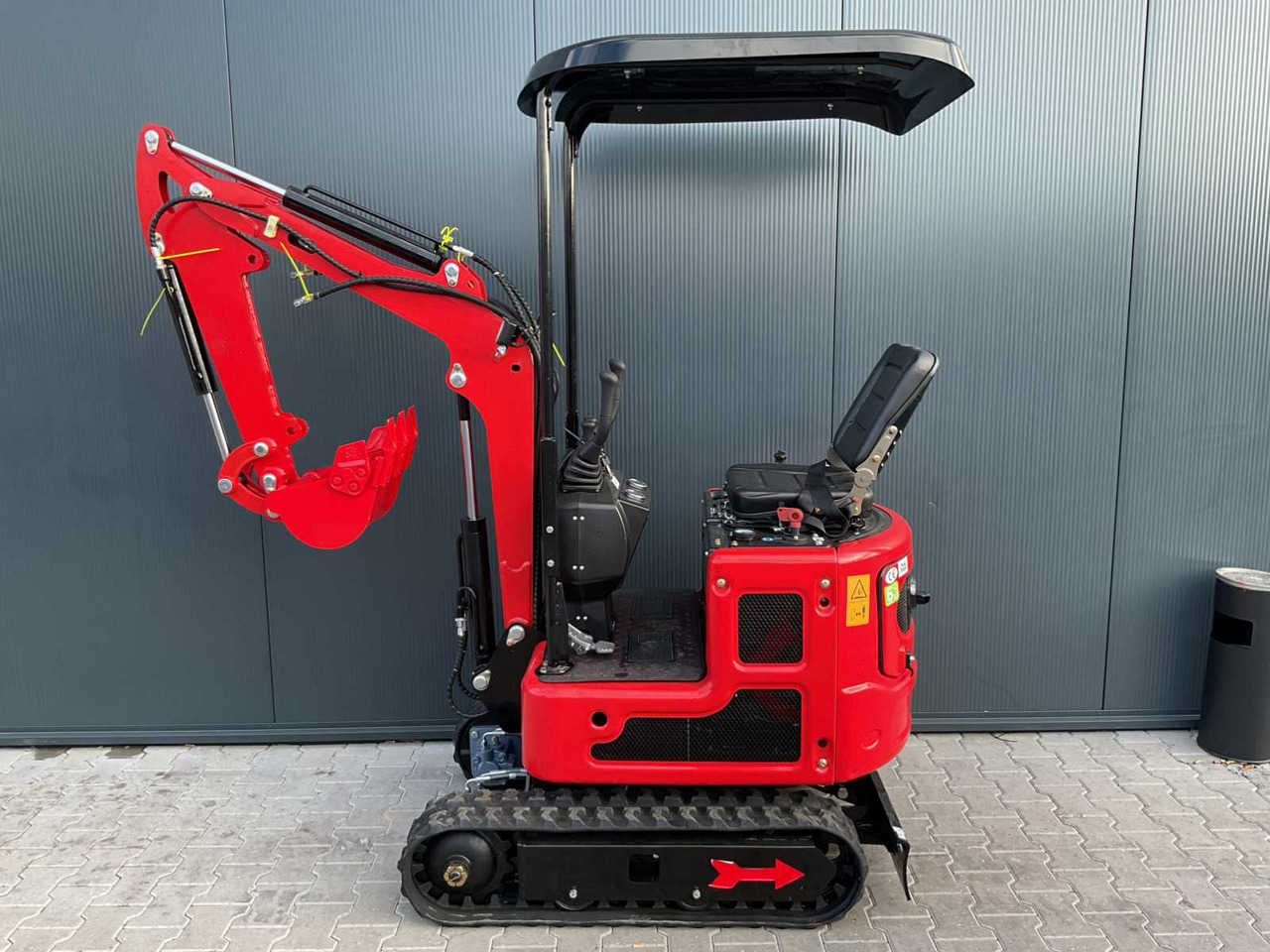 Rhino-cross R319 - Мини-экскаватор: фото 4 Rhino-cross R319 - Мини-экскаватор: фото 4
