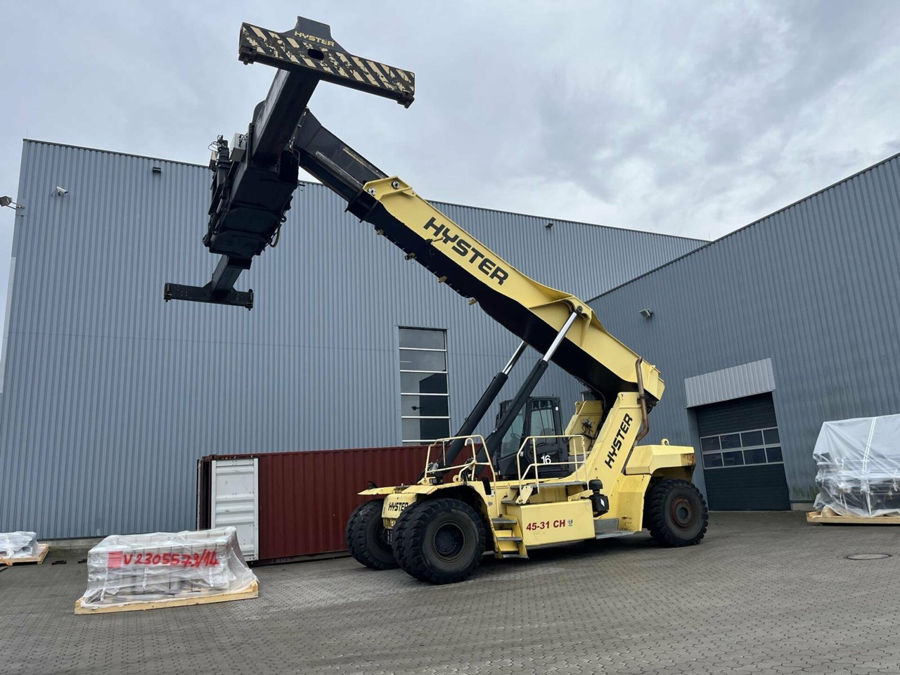 Reachstaker Hyster RS45-31CH 2011 - Ричстакер: фото 1 Reachstaker Hyster RS45-31CH 2011 - Ричстакер: фото 1