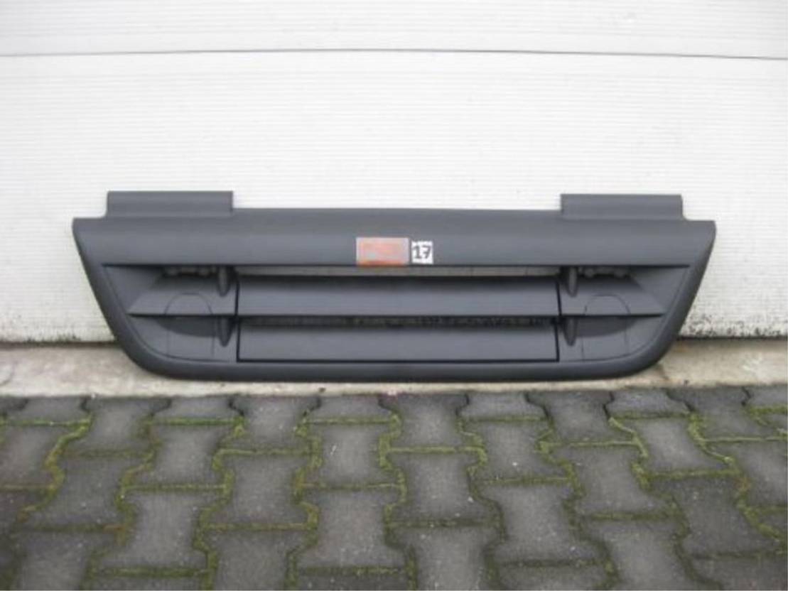 DAF CF 75 Ondergrille DAF - Кабина и интерьер для Грузовиков: фото 1 DAF CF 75 Ondergrille DAF - Кабина и интерьер для Грузовиков: фото 1