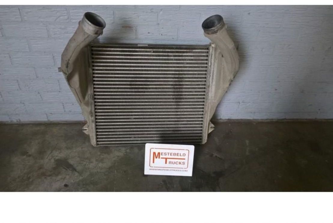 DAF Intercooler - Система охлаждения для Грузовиков: фото 1