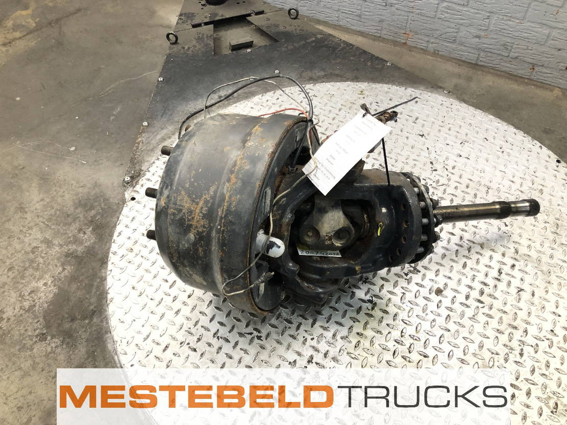 Iveco Aseind met steekas, reductie en remmen - Передняя ось для Грузовиков: фото 1 Iveco Aseind met steekas, reductie en remmen - Передняя ось для Грузовиков: фото 1