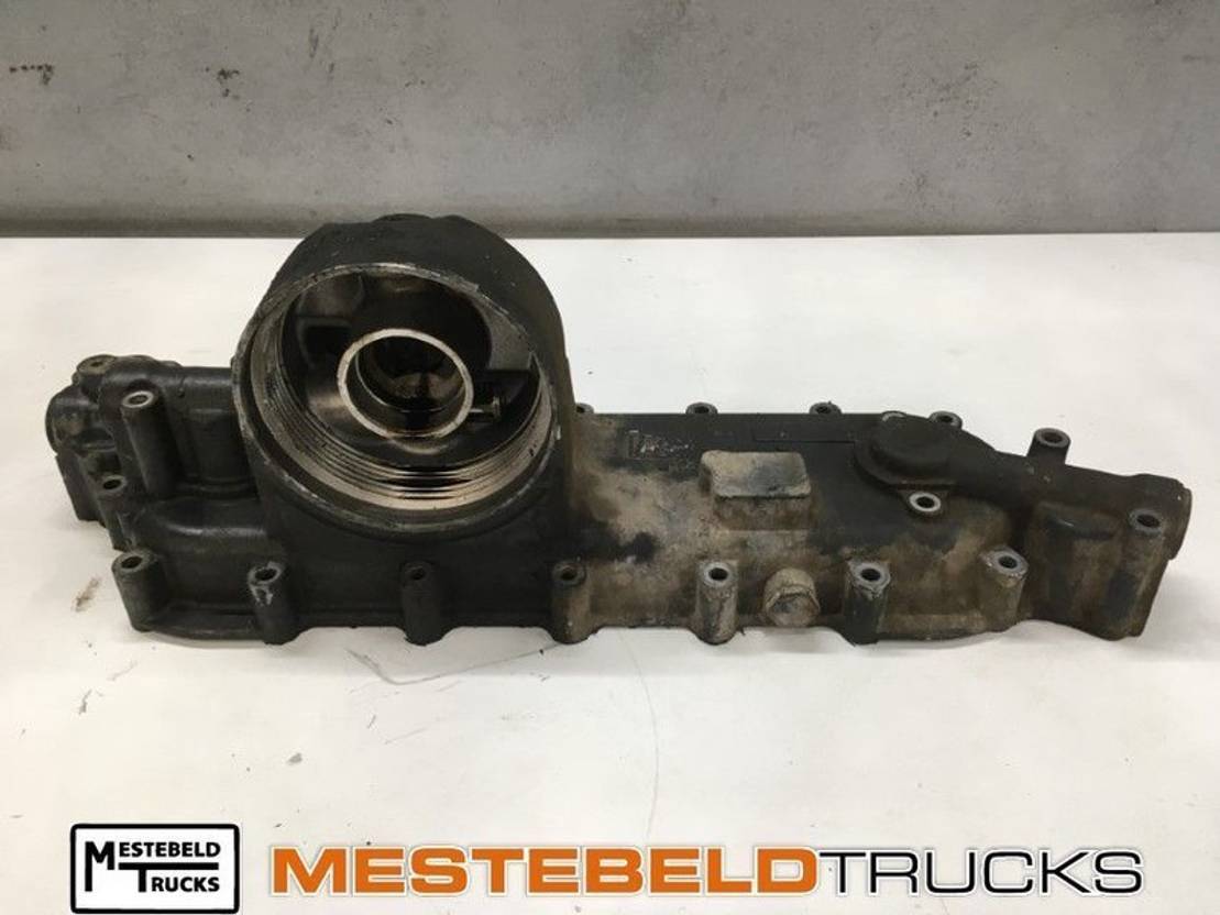 Iveco Oliekoelerhuis Cursor 13 - Двигатель и запчасти для Грузовиков: фото 1 Iveco Oliekoelerhuis Cursor 13 - Двигатель и запчасти для Грузовиков: фото 1
