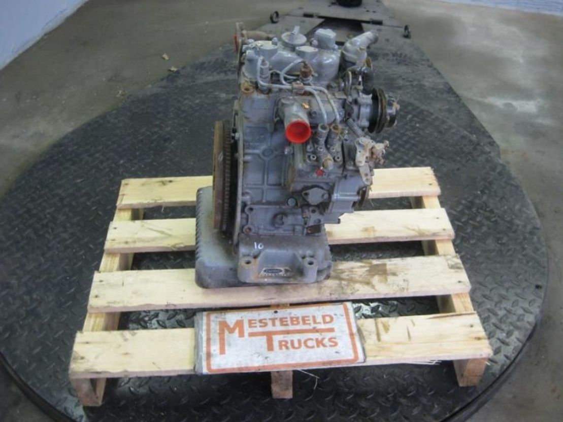 Kubota Motor - Двигатель для Грузовиков: фото 1