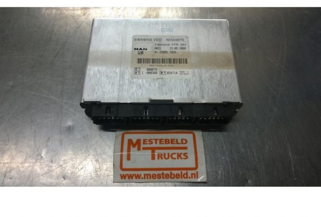 MAN Stuurkast FFR 24V - Электрическая система для Грузовиков: фото 1 MAN Stuurkast FFR 24V - Электрическая система для Грузовиков: фото 1