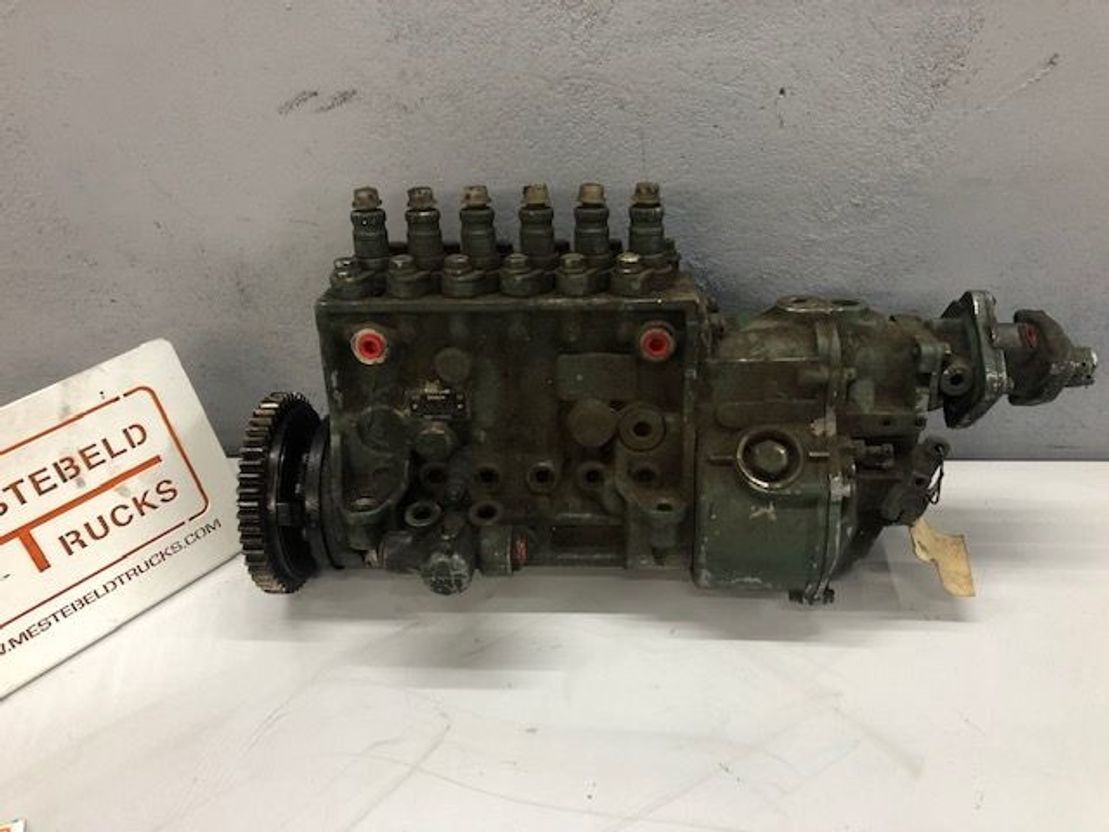 Mercedes Benz Brandstofpomp OM441LA mechanisch - Топливная система для Фургонов: фото 1 Mercedes Benz Brandstofpomp OM441LA mechanisch - Топливная система для Фургонов: фото 1