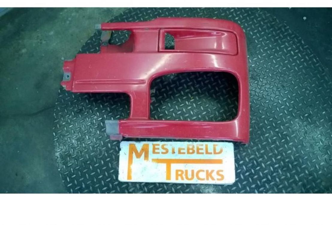 Mercedes Benz Bumperdeel Links - Кабина и интерьер для Грузовиков: фото 1 Mercedes Benz Bumperdeel Links - Кабина и интерьер для Грузовиков: фото 1