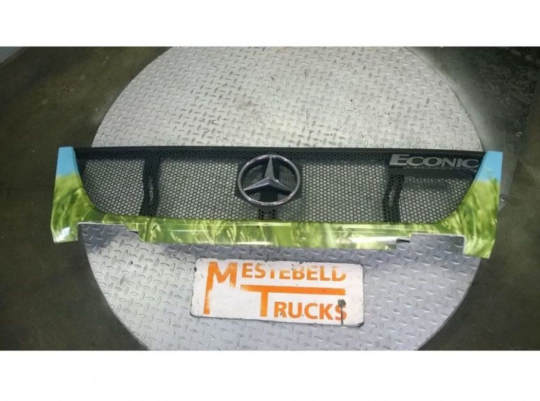 Mercedes Benz Grille - Кабина и интерьер для Грузовиков: фото 1 Mercedes Benz Grille - Кабина и интерьер для Грузовиков: фото 1