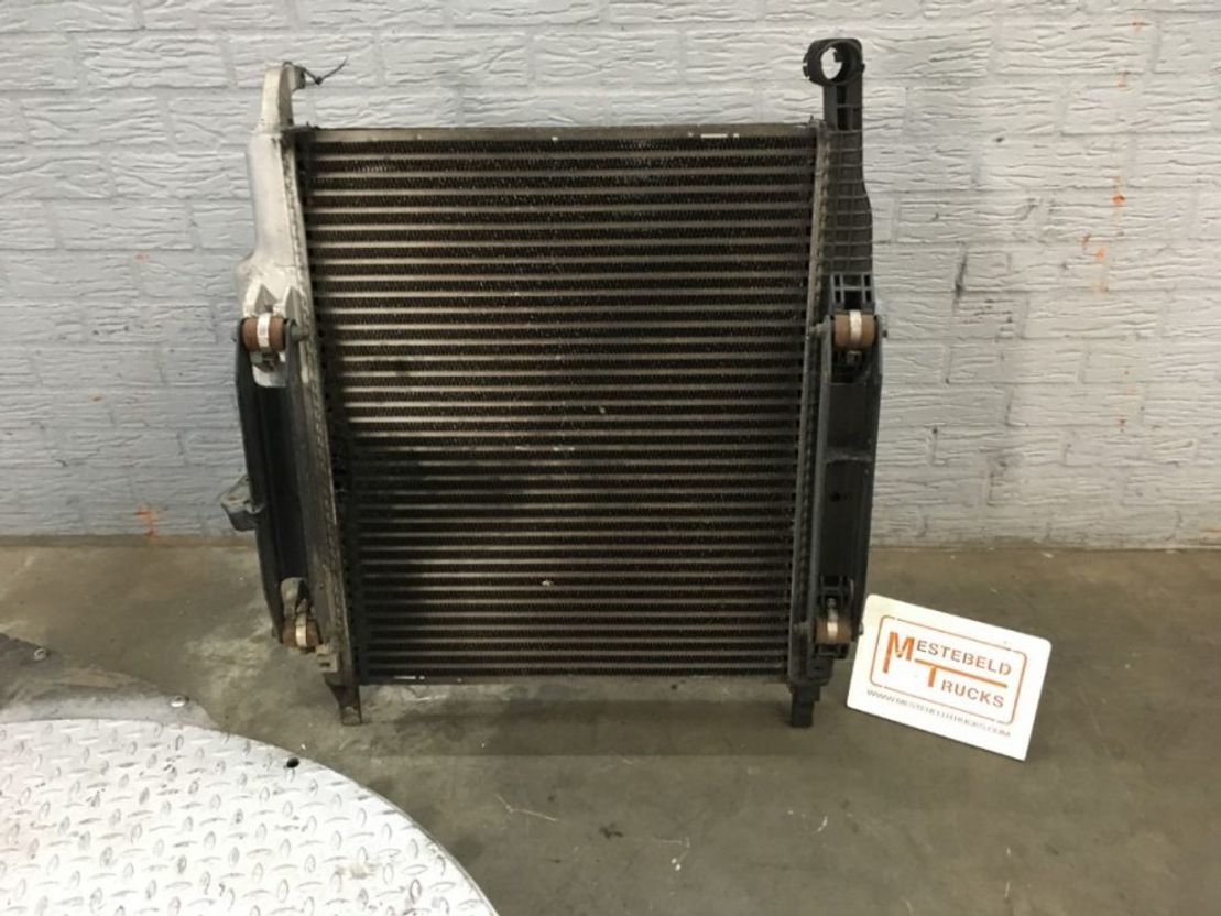 Mercedes Benz Intercooler Axor - Система охлаждения для Грузовиков: фото 1