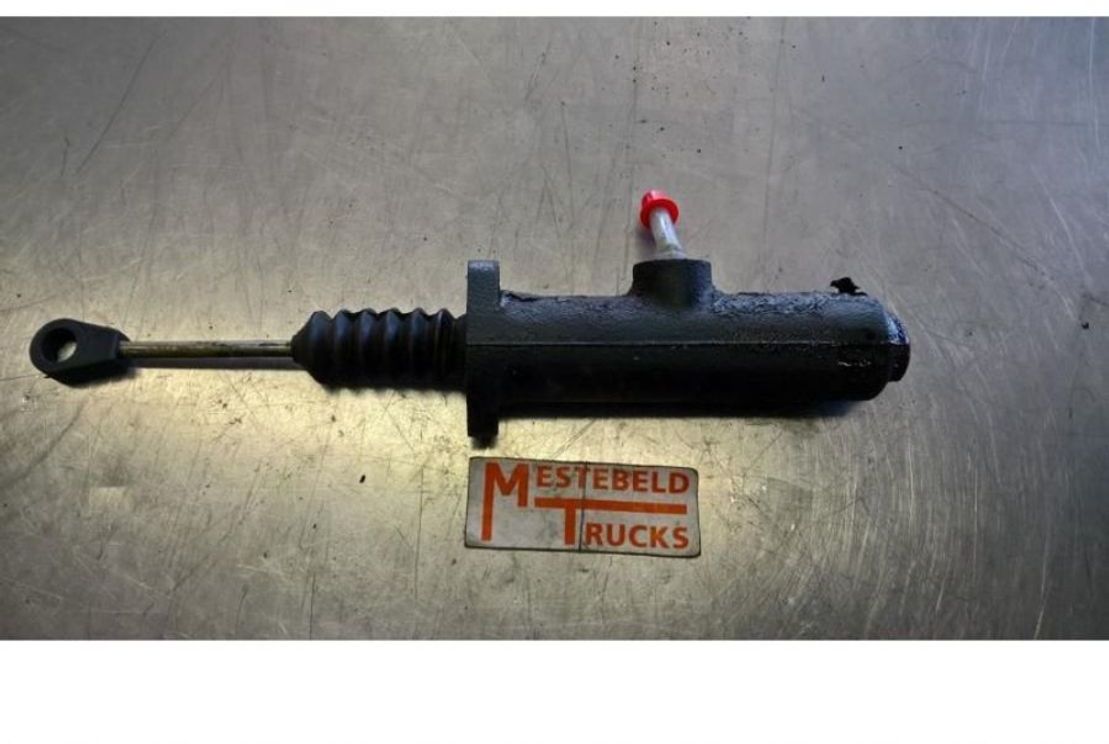 Mercedes Benz Koppelingsbekrachtiger Vario 814 D - Усилитель механизма сцепления для Грузовиков: фото 1