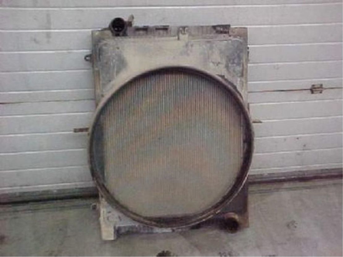 Mercedes Benz Radiateur - Система охлаждения для Грузовиков: фото 1 Mercedes Benz Radiateur - Система охлаждения для Грузовиков: фото 1