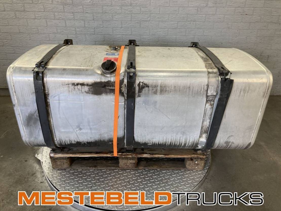 Scania Brandstoftank 700 liter - Топливная система для Грузовиков: фото 1 Scania Brandstoftank 700 liter - Топливная система для Грузовиков: фото 1