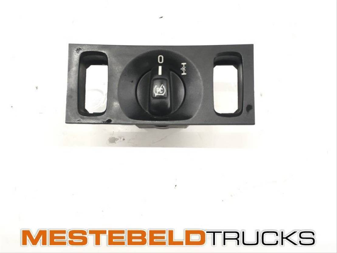 Scania Traction control schakelaar - Электрическая система для Грузовиков: фото 1 Scania Traction control schakelaar - Электрическая система для Грузовиков: фото 1