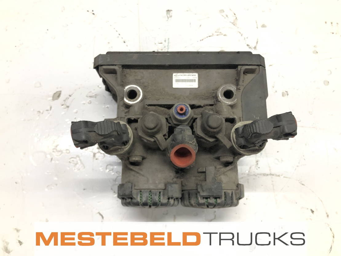 Volvo EBS modulator - Детали тормозной системы для Грузовиков: фото 1 Volvo EBS modulator - Детали тормозной системы для Грузовиков: фото 1