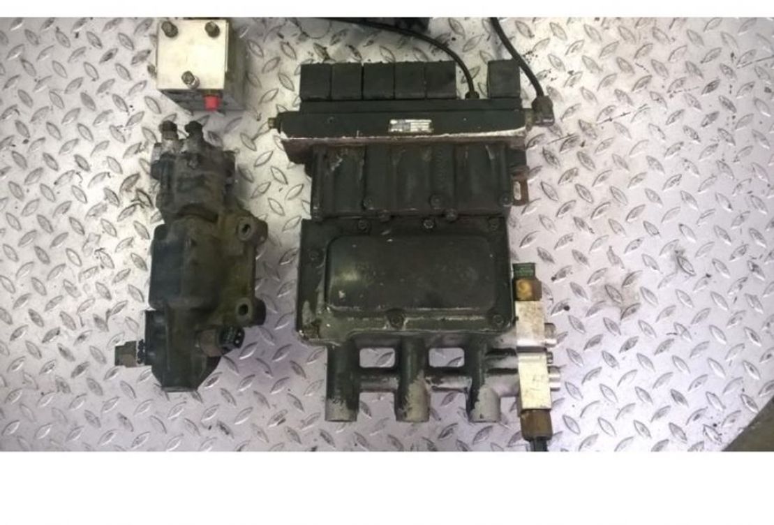 Volvo Schakeldeksel geartronic - Коробка передач для Грузовиков: фото 1 Volvo Schakeldeksel geartronic - Коробка передач для Грузовиков: фото 1