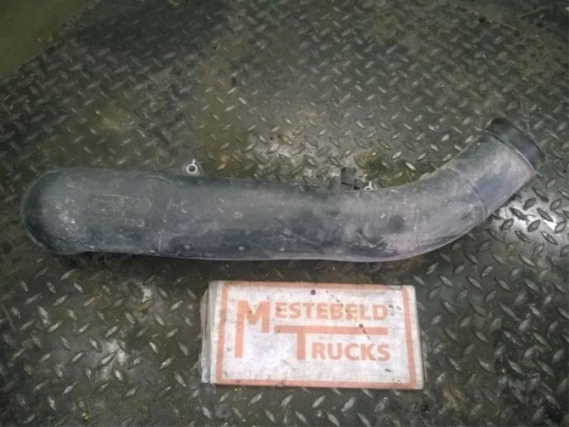 Mercedes Benz Aanzuigbuis v. luchtfilter Atego - Запчасти для Грузовиков: фото 1 Mercedes Benz Aanzuigbuis v. luchtfilter Atego - Запчасти для Грузовиков: фото 1