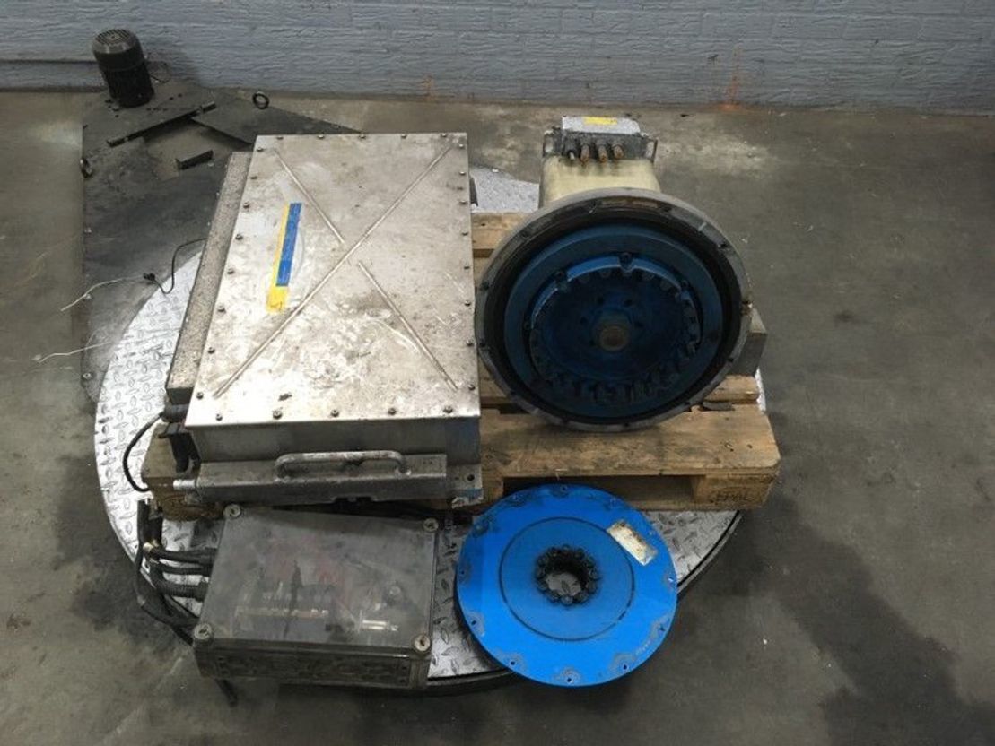 SIEMENS/GEAFOL Motor generator set - Запчасти для Грузовиков: фото 1 SIEMENS/GEAFOL Motor generator set - Запчасти для Грузовиков: фото 1