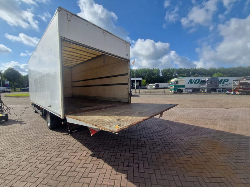 Iveco Eurocargo 75E15 6 Cilinder Engine 4x2 Full Springs Euro 2 engine - Грузовик с закрытым кузовом: фото 5 Iveco Eurocargo 75E15 6 Cilinder Engine 4x2 Full Springs Euro 2 engine - Грузовик с закрытым кузовом: фото 5
