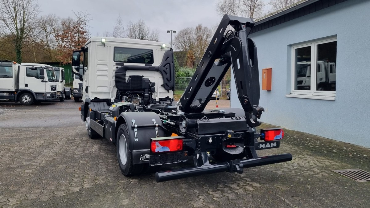 MAN TGL 12.250 BL NEU City Abrollkipper Tipmatik в лизинг MAN TGL 12.250 BL NEU City Abrollkipper Tipmatik: фото 17