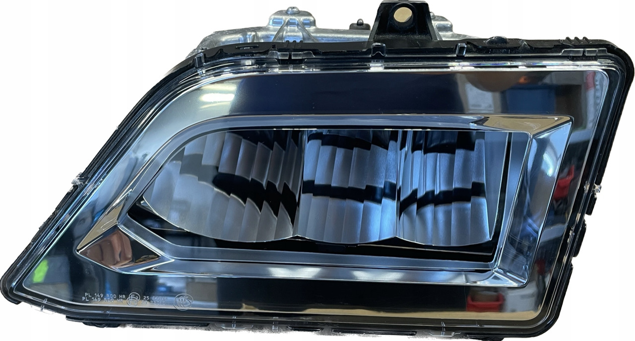 HALOGEN DALEKOSIĘŻNY DACHOWY LIFT SCANIA R S NGS 2948570 LEWY B-B - Передняя фара для Грузовиков: фото 1 HALOGEN DALEKOSIĘŻNY DACHOWY LIFT SCANIA R S NGS 2948570 LEWY B-B - Передняя фара для Грузовиков: фото 1