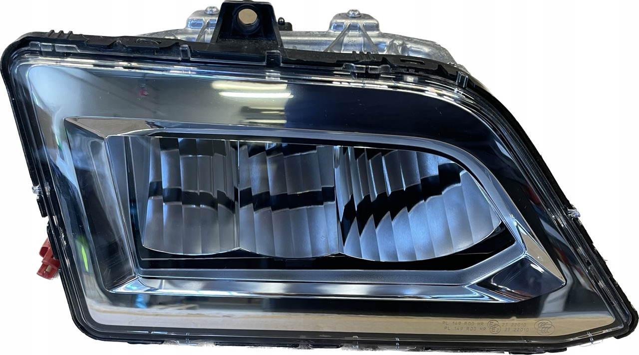 HALOGEN DALEKOSIĘŻNY DACHOWY LIFT SCANIA R S NGS 2948571 PRAWY B-B - Передняя фара для Грузовиков: фото 1 HALOGEN DALEKOSIĘŻNY DACHOWY LIFT SCANIA R S NGS 2948571 PRAWY B-B - Передняя фара для Грузовиков: фото 1