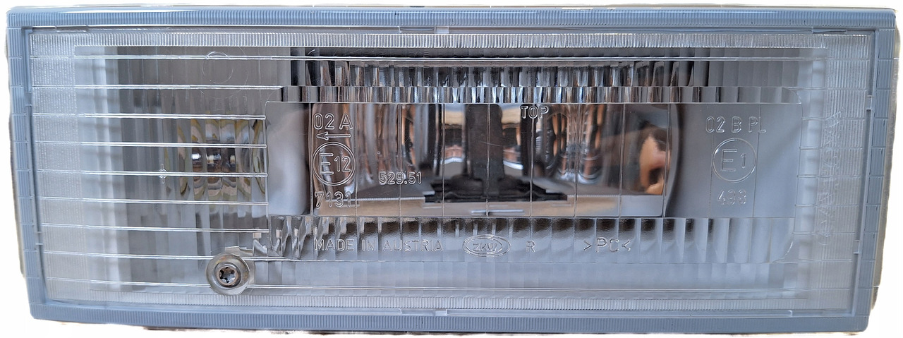 HALOGEN LAMPA PRZECIWMGIELNA VOLVO FH12 PRAWY 20360274 B-B - Противотуманная фара для Грузовиков: фото 1 HALOGEN LAMPA PRZECIWMGIELNA VOLVO FH12 PRAWY 20360274 B-B - Противотуманная фара для Грузовиков: фото 1