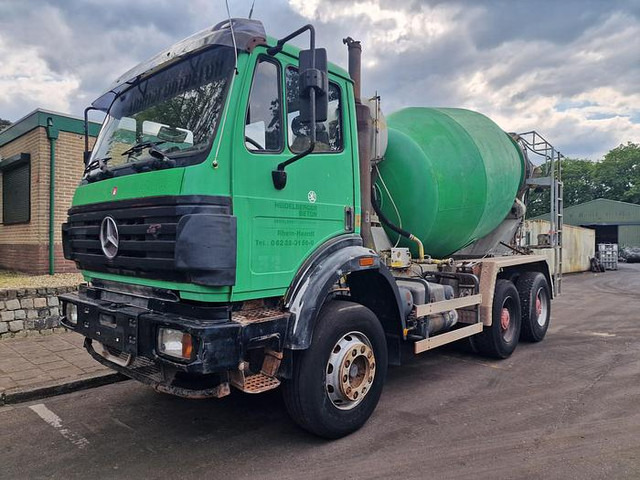 Mercedes-Benz 2527 B 6X4 - Автобетоносмеситель: фото 1 Mercedes-Benz 2527 B 6X4 - Автобетоносмеситель: фото 1